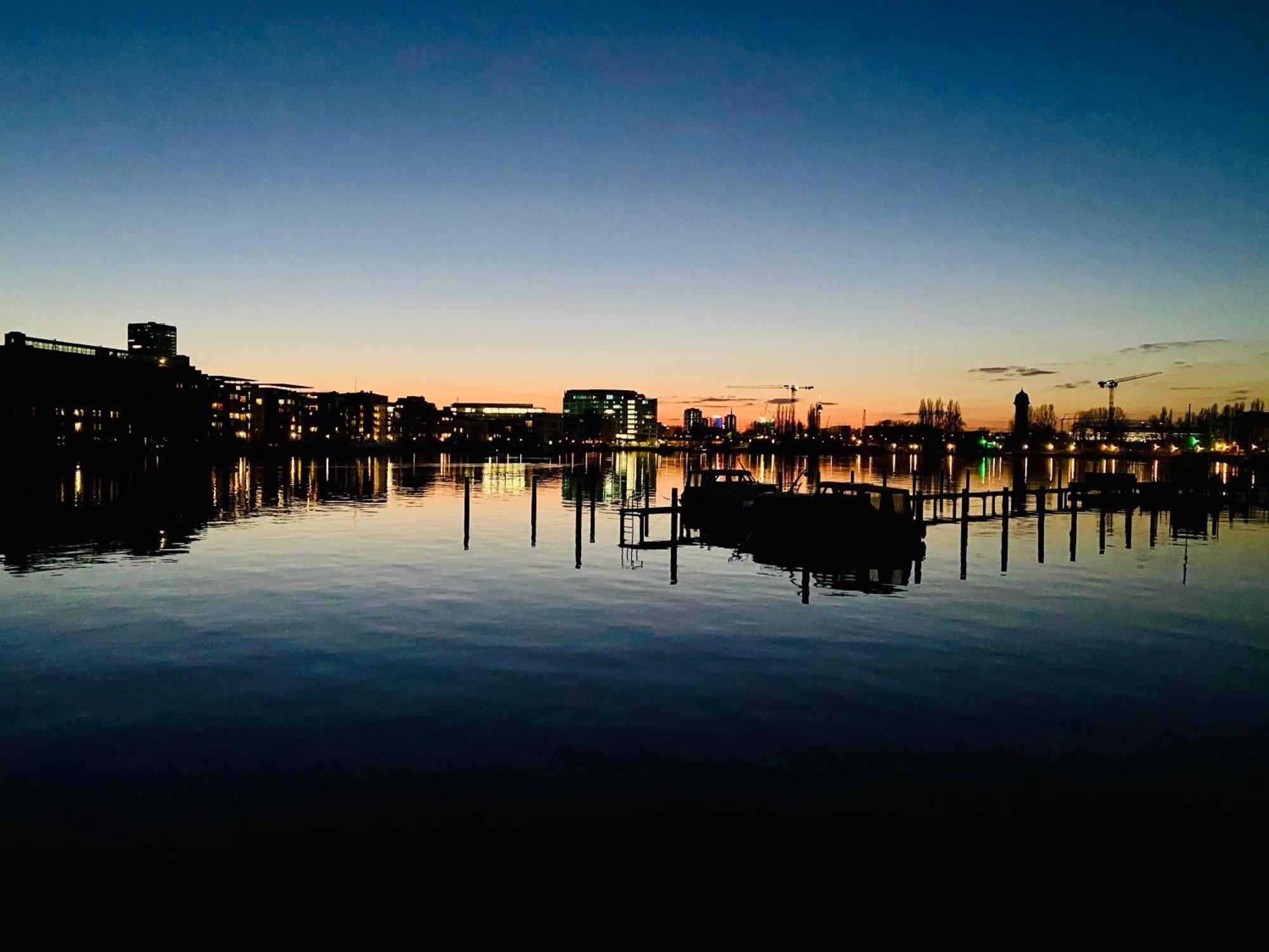 Schoene Aussichten Mitten In Berlin - Il Sole Buitenkant foto